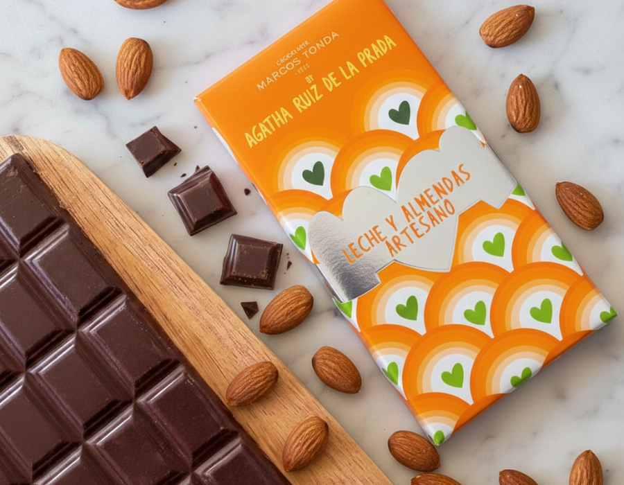 [DEL-0016] Ambachtelijke melkchocolade met amandelen